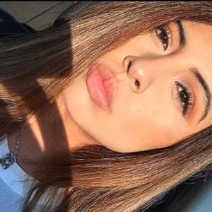 Meet your Posher, Brenda